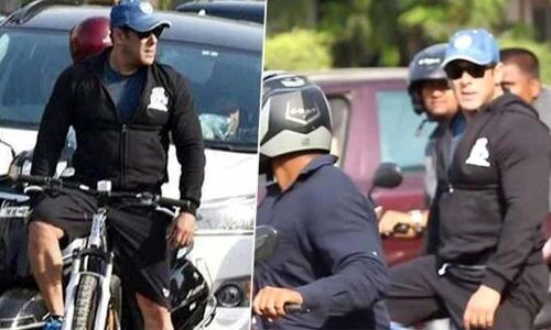 Salman Khan has a police complaint lodged against him for snatching a phone