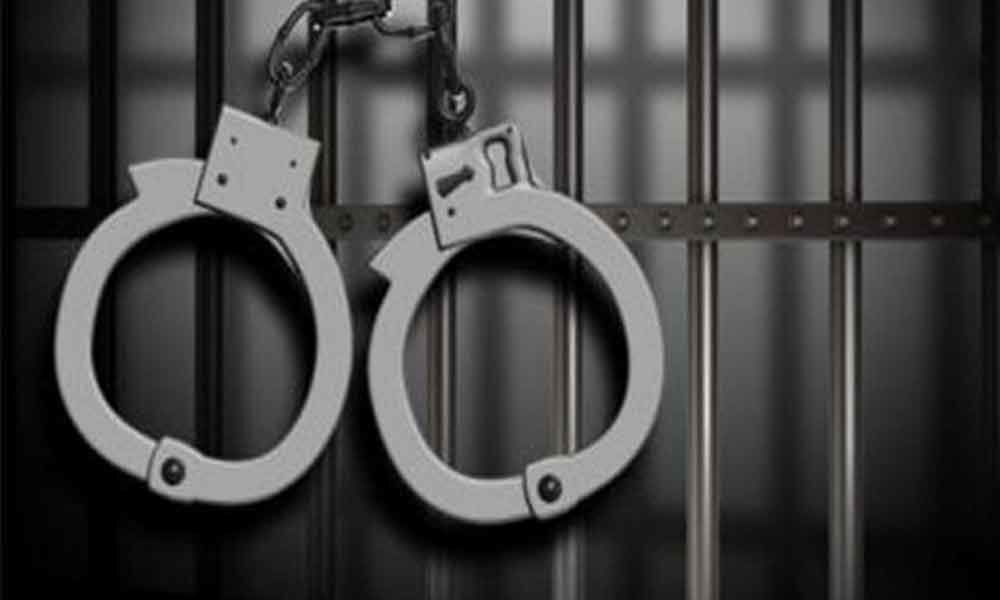 Hyderabad police busts notorious TSRTC gang, two held for stealing bus