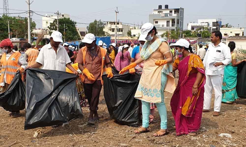 Awareness drive on cleanliness held