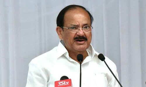 Youth must shoulder greater responsibility: Venkaiah Naidu