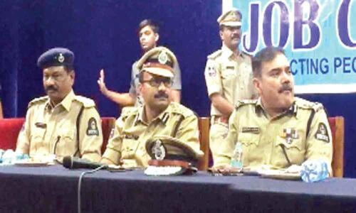 Police conducts job mela at OU campus