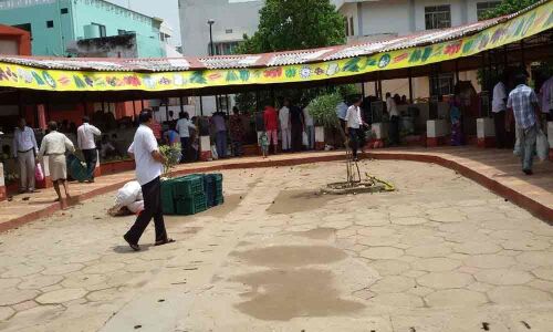 Vegetable prices up as summer sets in