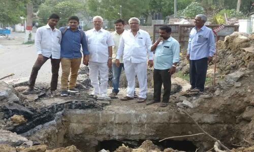 Corporator inspects waterline works