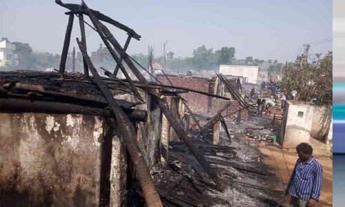 30 huts gutted in Dwarakanagar Colony