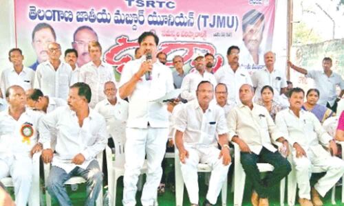 Address grave issues facing TSRTC: Union