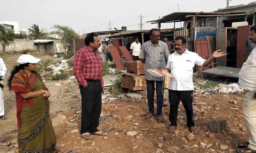 Encroachments removed at Kalakshetram