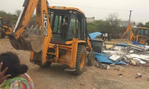 Encroachment drive leaves many homeless