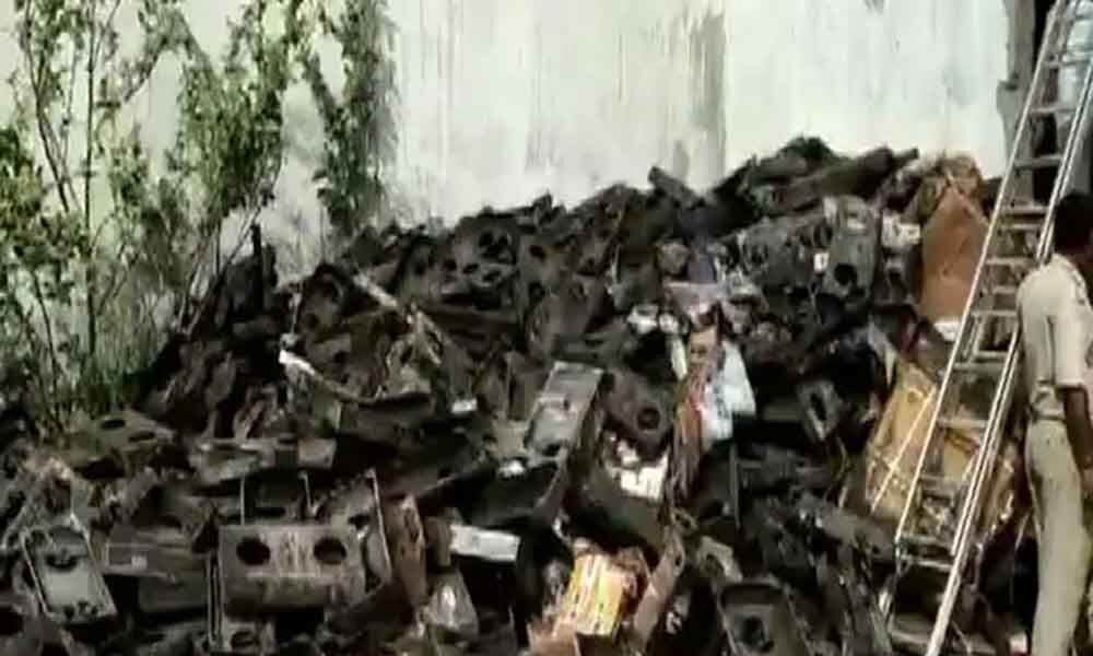 Fire at gas stove store in Lucknow, 5 killed