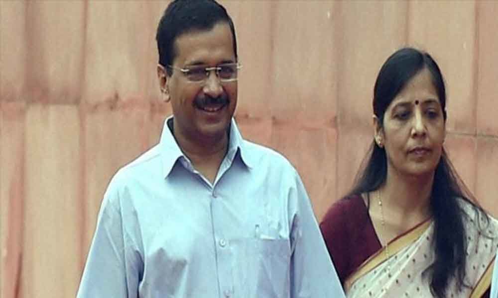 Delhi Court order over Kejriwals wifes double poll IDs