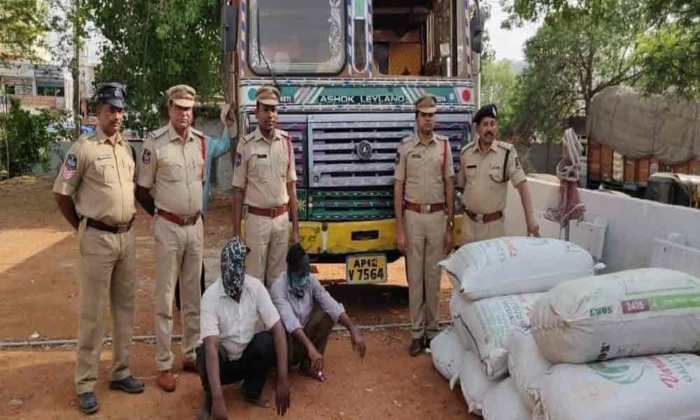 10 lakh worth ganja seized, 2 arrested