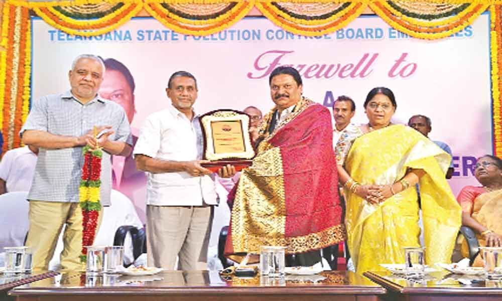 Grand farewell for TSPCB official