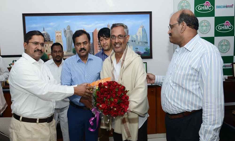 Retired GHMC staff felicitated by Dana