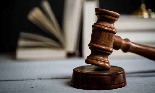 Court summons Union minister Naik as witness in cheating case against former staffer