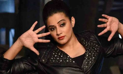 Priyamani as folk singer Belli Lalitha?