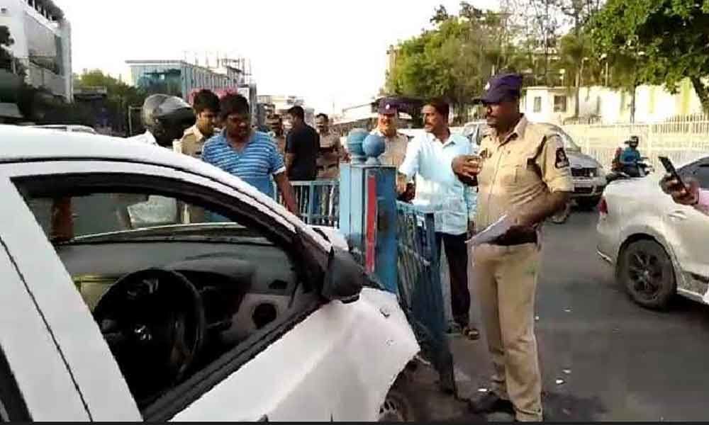 Car creates ruckus at CMs camp office in Hyderabad
