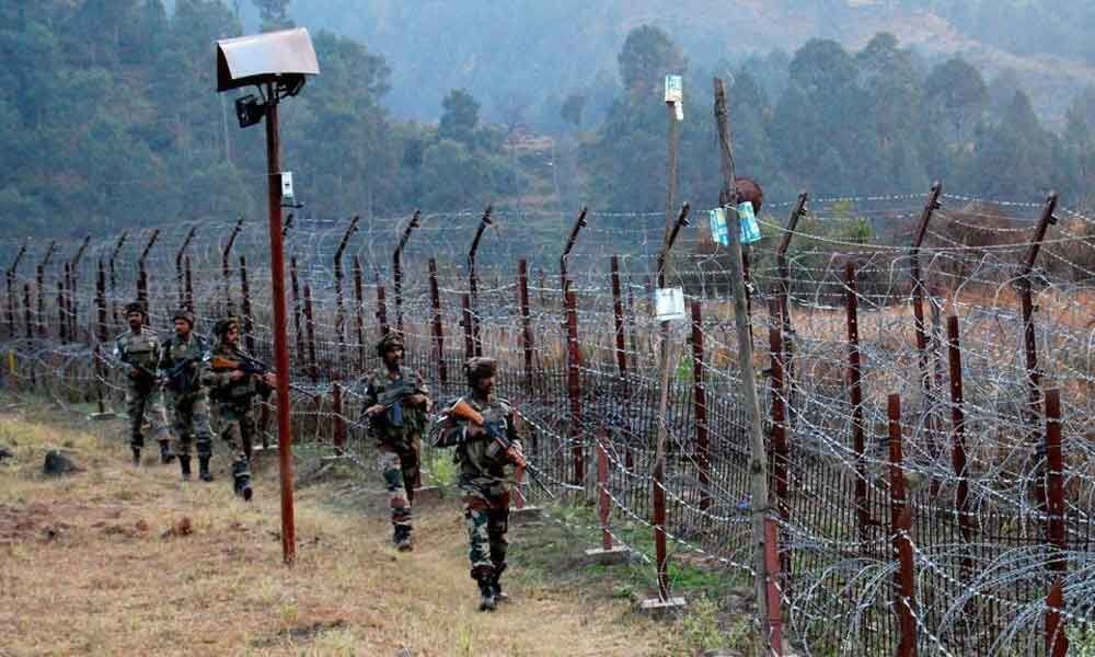 India, Pakistan trade fire on LoC in Poonch