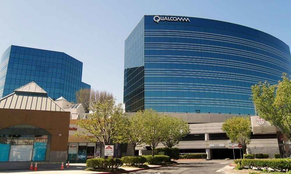 Windfall From Royalty Battle : Qualcomm may get at least   $4.7 bn from Apple settlement