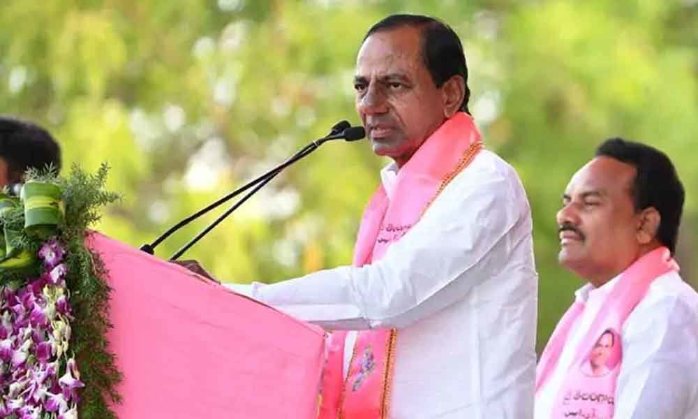 EC cautions KCR for communal remarks