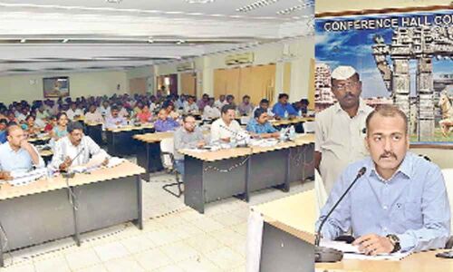 LRUP: Collector cracks whip