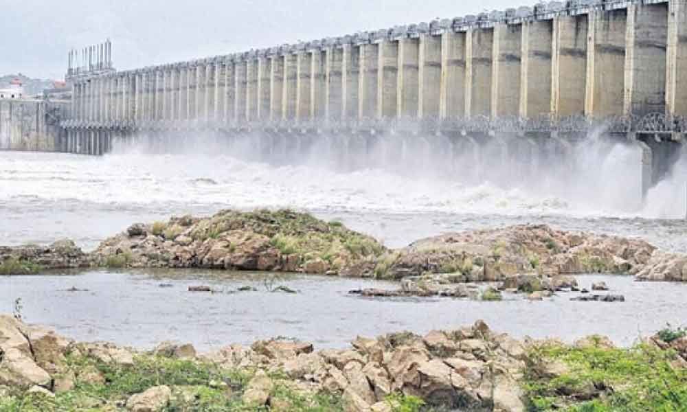 Karnataka releases water to Telangana