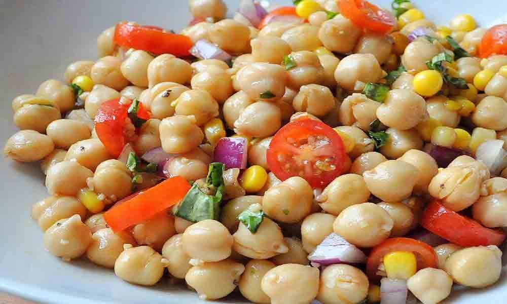 Researchers identify genes to develop high-yielding chickpea