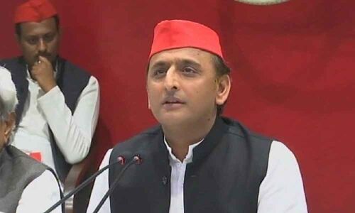 Vote intelligently not emotionally: Akhilesh Yadav