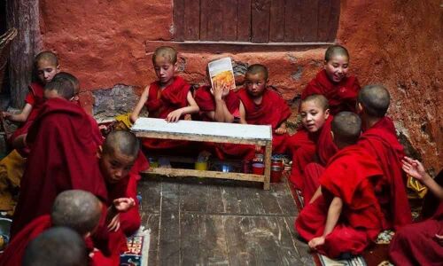 Good teachers dont impose their views