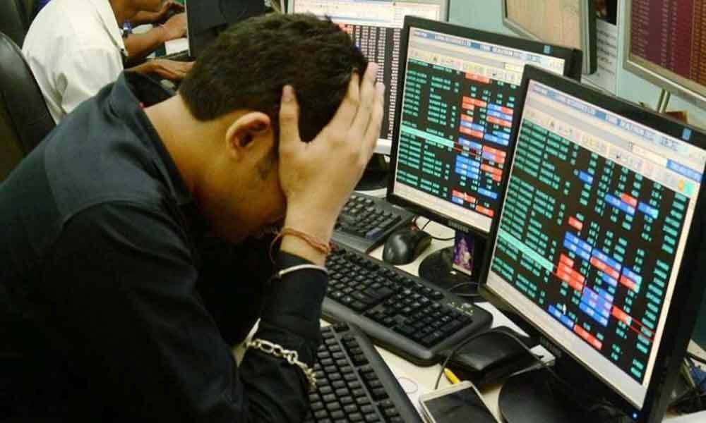 Sensex logs 5th straight loss, plummets 324 points