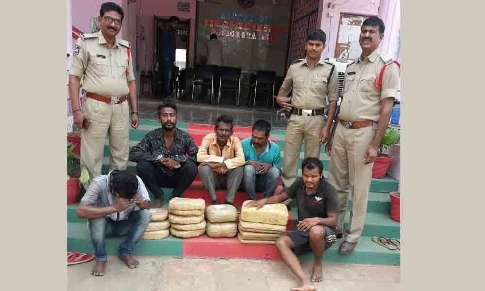 Five held, 13 ganja packets seized in Bhadrachalam