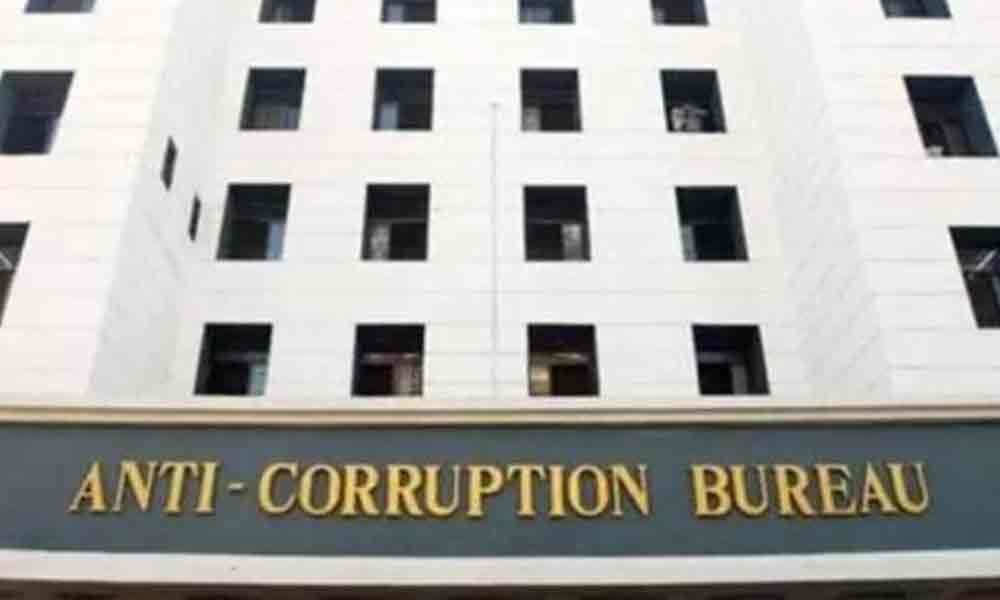 ACB raids Dy Commissioners residence, documents seized
