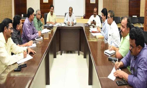 Collector holds review meeting