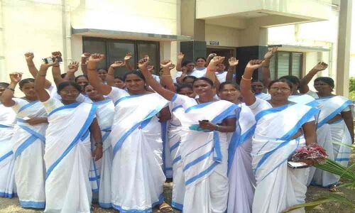 ASHA workers CITU stage protests