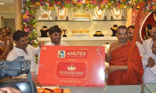 Anutex unveils heritage, royal jewellery range