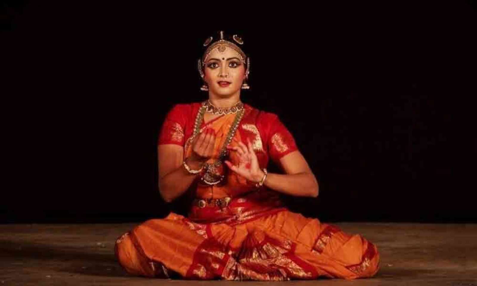 Indian Classical Dance: Is Kathak more beautiful than Bharatanatyam? - Quora