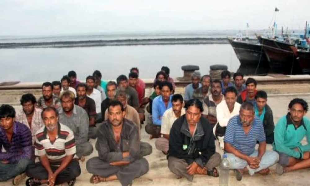 Pakistan arrests 34 Indian fishermen for violating territorial waters