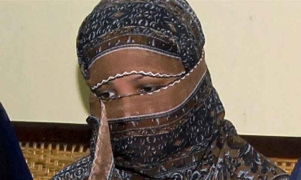 Aasia Bibi arrives in Canada after blasphemy acquittal