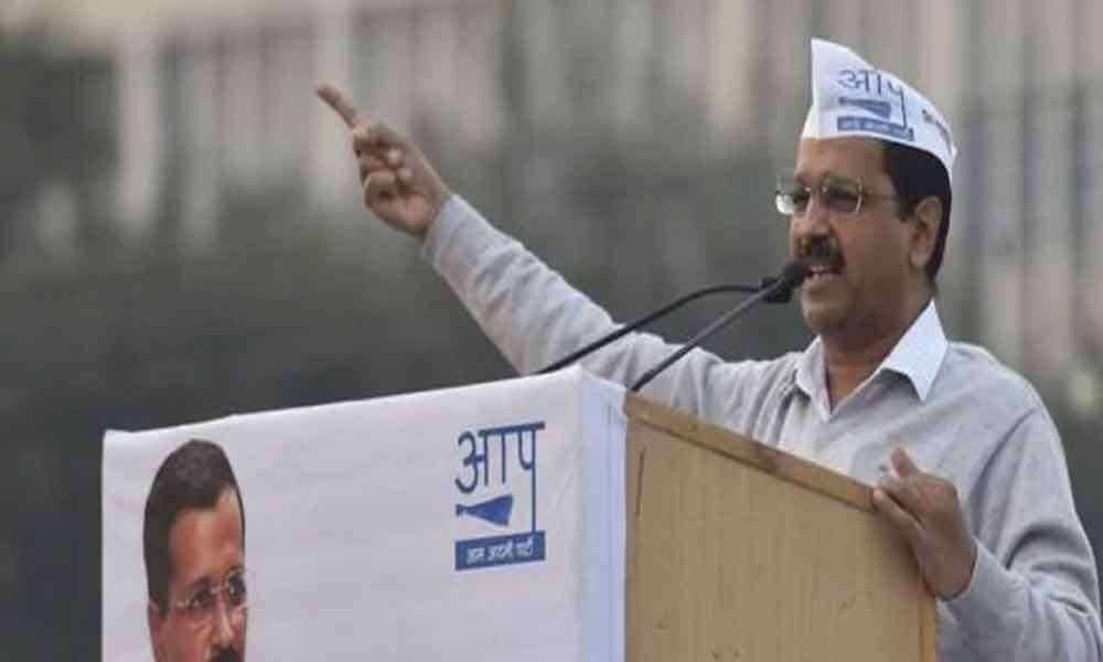 Kejriwal poses three questions to Modi in his rally