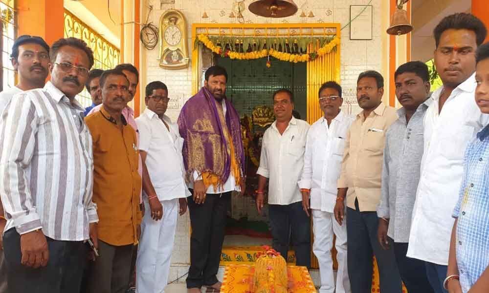 Yellamma temple 4th anniversary fete held