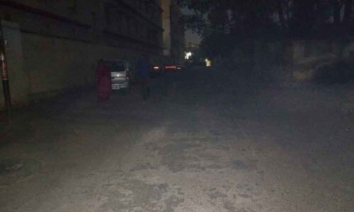 Dark alleys, bumpy roads bane of Premnagar