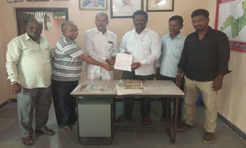 Plea to remove illegal occupation of road