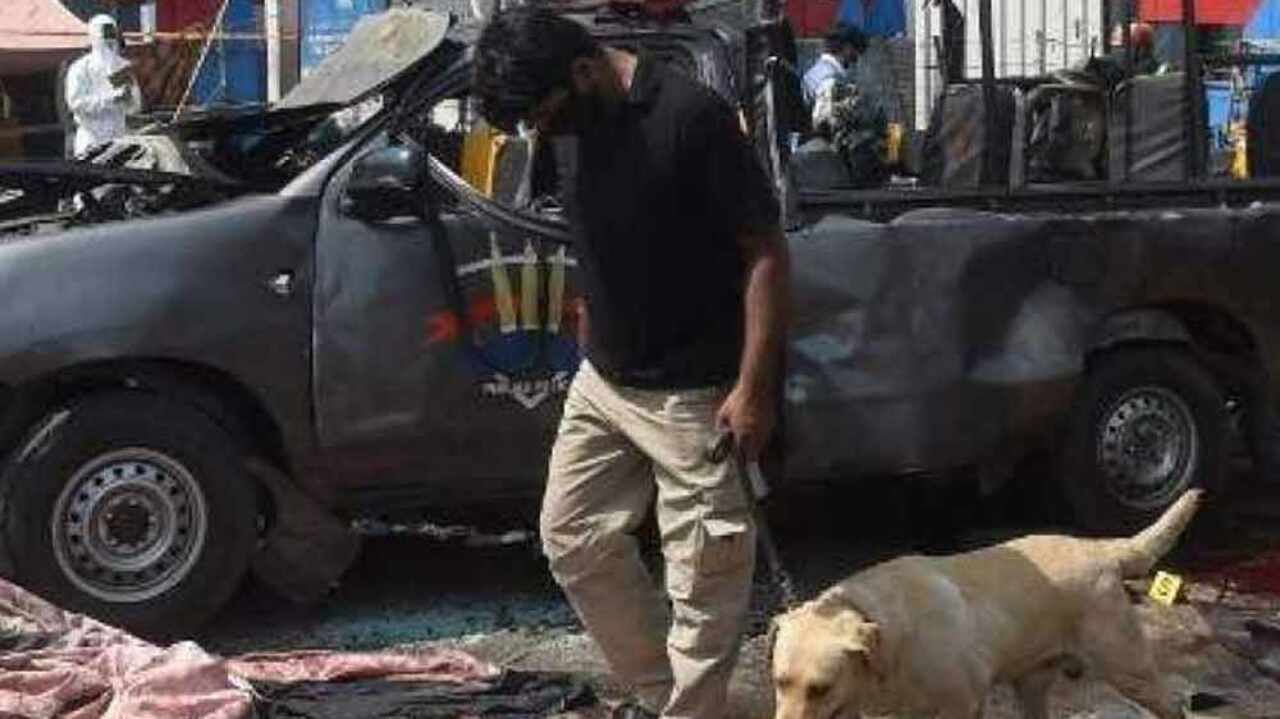 Lahore Sufi shrine suicide blast toll rises to 11