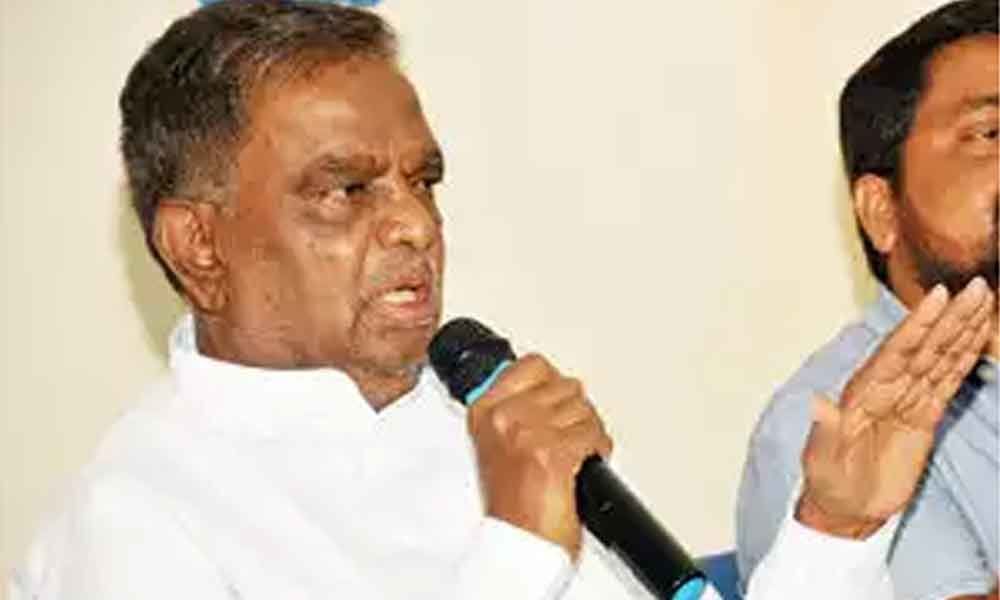 V. Srinivas Prasad criticizes remarks made by the PM against Rajiv Gandhi