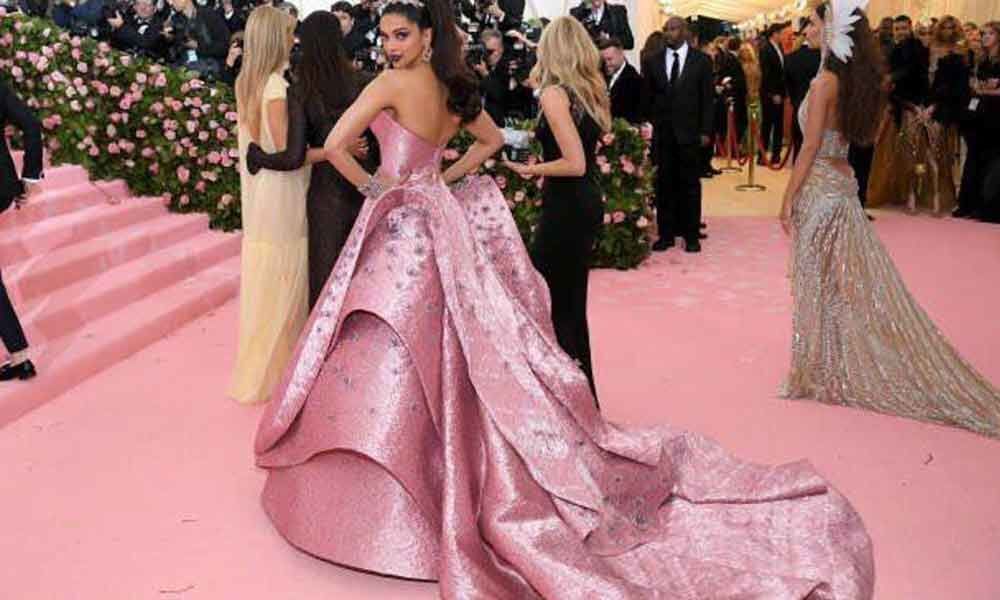 Deepika almost tripped on her dress at Met Gala