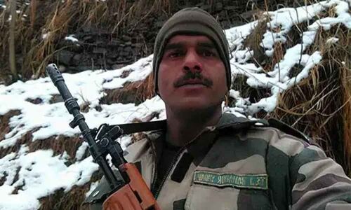 Supreme Court  dismisses Tej Bahadur petition against axing of nomination