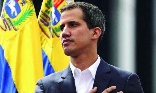 Venezuelas opposition leader arrested, dragged away by tow truck