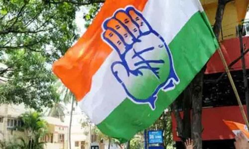 Man deserts Congress,returns in just 48 hrs