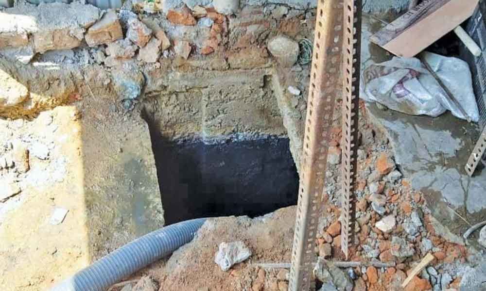 3 workers die of suffocation while cleaning sewage plant in Thane