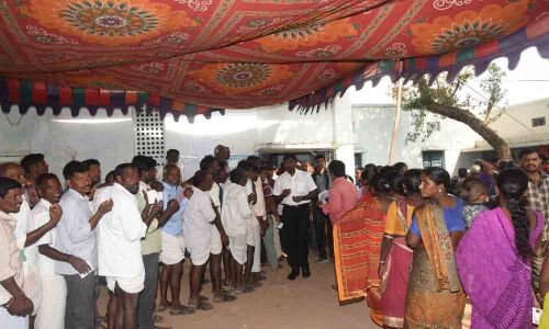 Palamuru districts record 75% voting