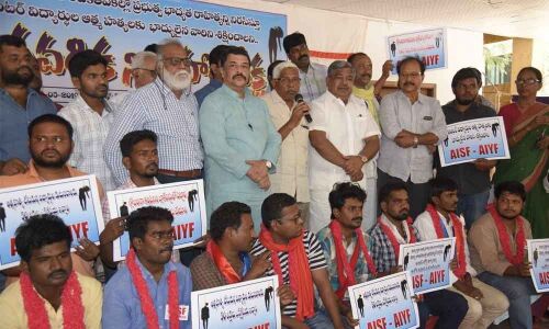 Kodandaram slams govt for shielding Globarena company