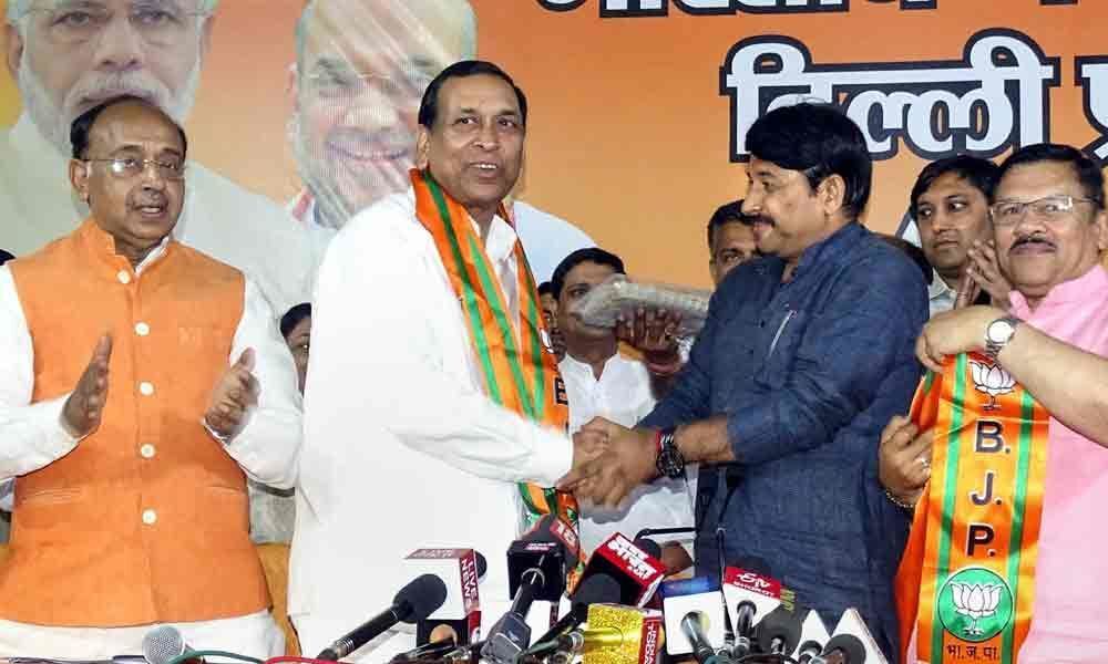 Senior Congress leader Rajkumar joins BJP